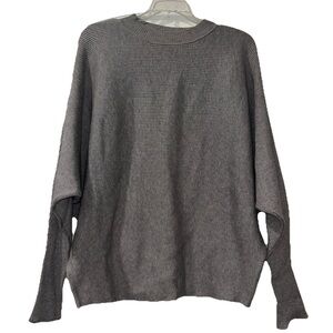 Hyfve Women’s Gray Sweater Size Medium